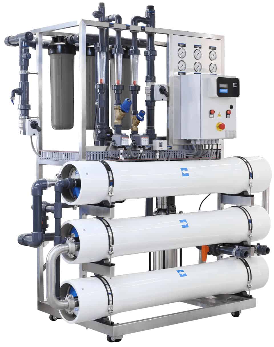 Filterplace.eu-industrial water purification system with multi-stage filtration and advanced controls.